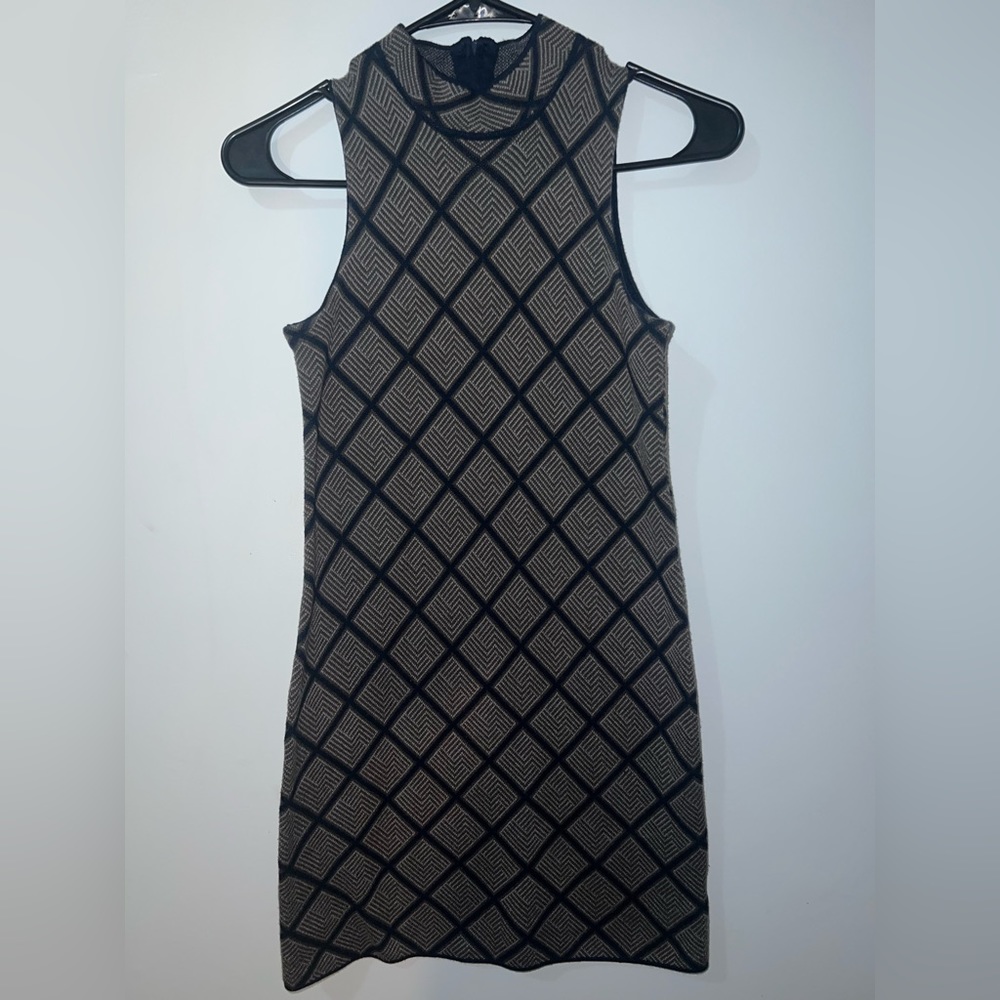 Romeo and Juliet Couture Sleeveless Mini Dress Size S